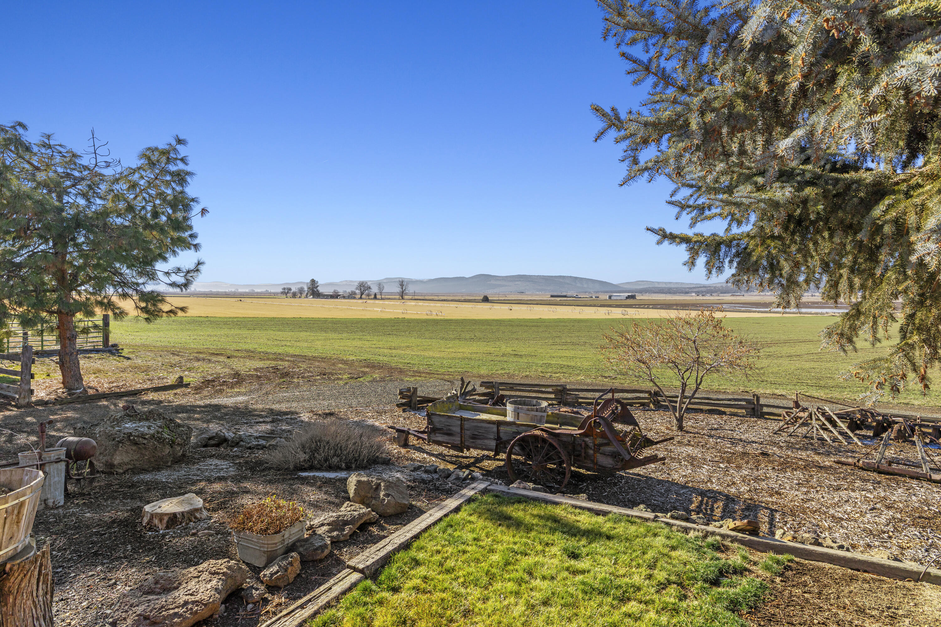 5415 Haskins Road Bonanza, OR 97623 - Photo 32 of 97 View