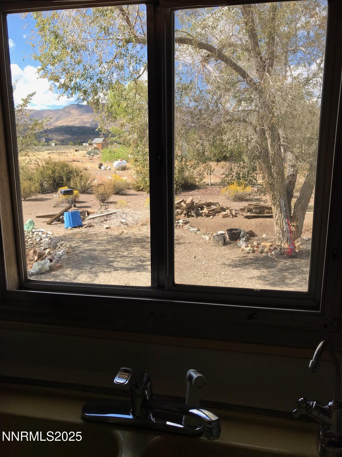 3791 Granite Way Topaz Ranch Estates, NV 89444 - Photo 18 of 39 Kitchen View