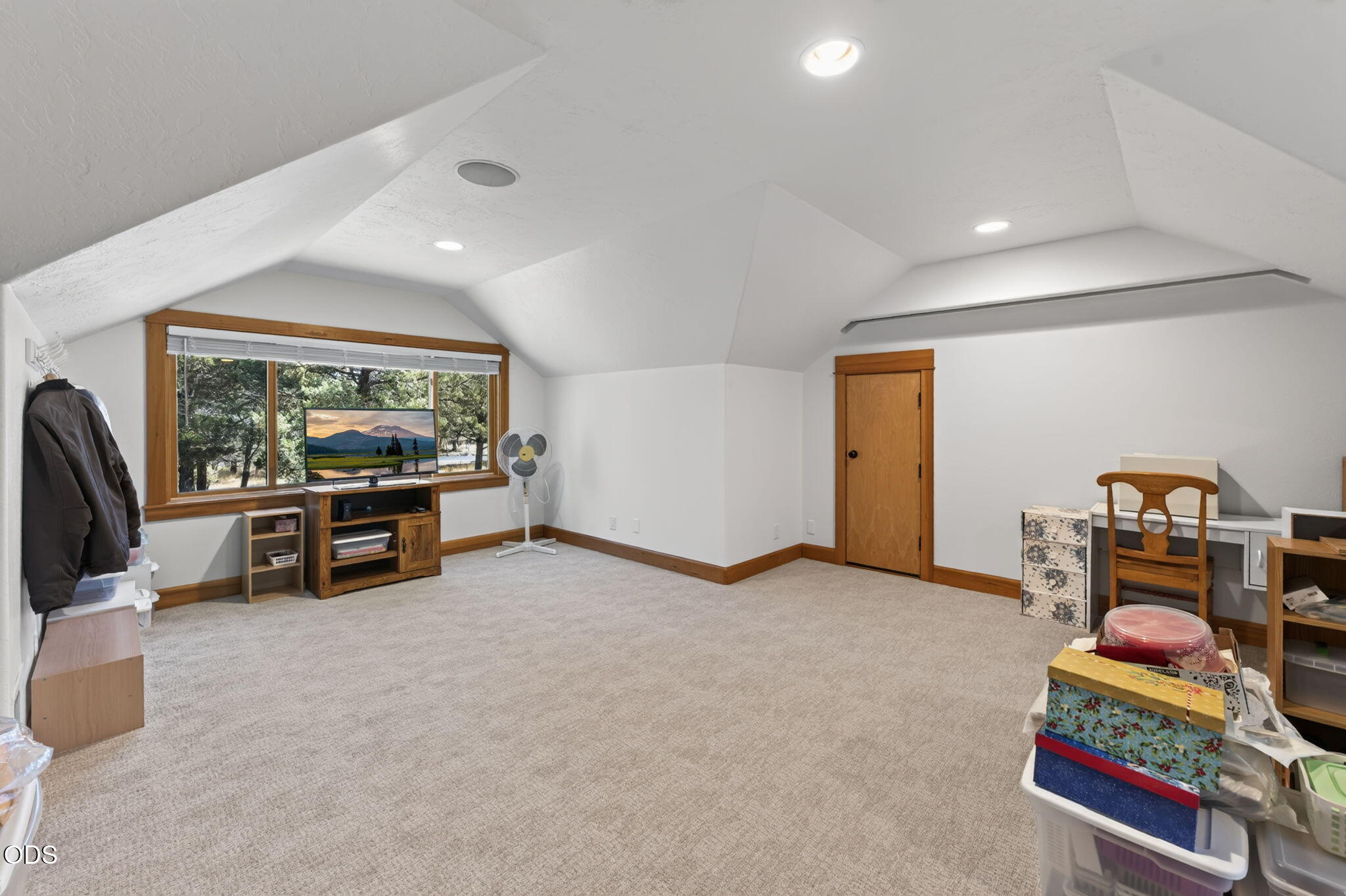 17690 Mountain View Road Sisters, OR 97759 - Photo 36 of 83 Gallery Image 36