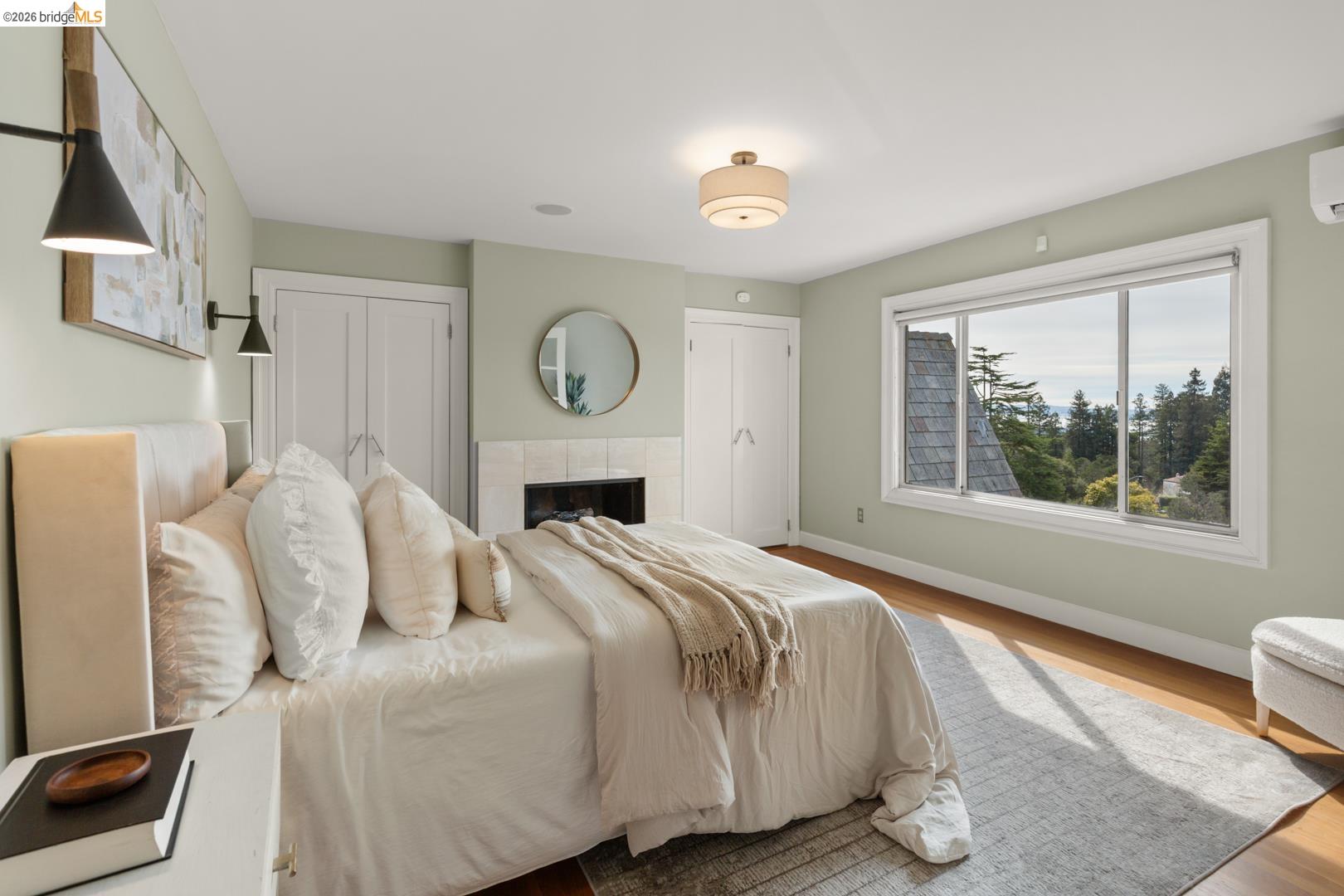 22 Windsor Avenue Kensington, CA 94708 - Photo 23 of 30 a bed sitting in a bedroom next to a window