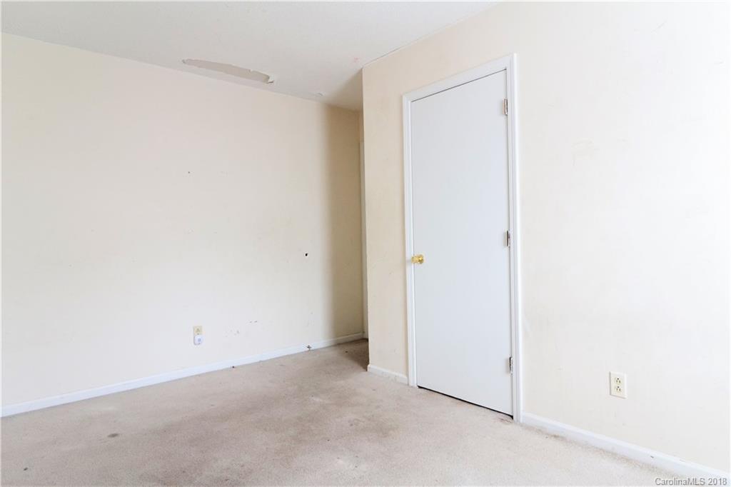 532 Roundtree Circle Chester, SC 29706 - Photo 5 of 6 Gallery Image 5