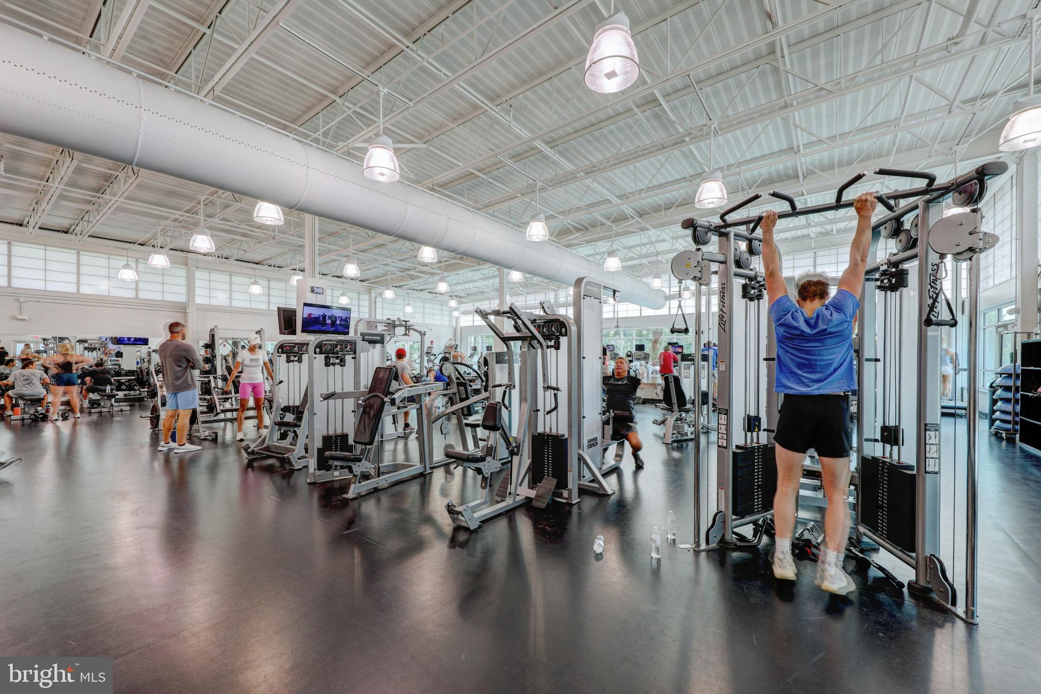 604 Dover House Road, Unit 604S Bethany Beach, DE 19930 - Photo 40 of 43 a view of a room with gym equipment