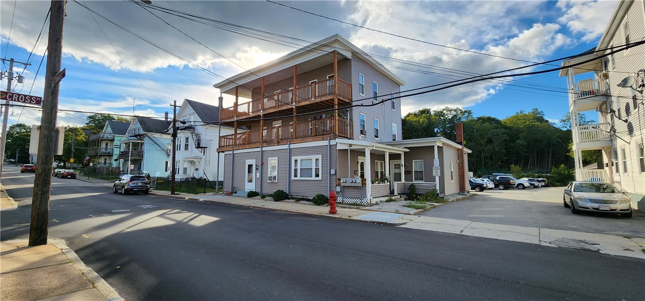 47 Transit Street Woonsocket, RI 02895 - Photo 2 of 33 Gallery Image 2