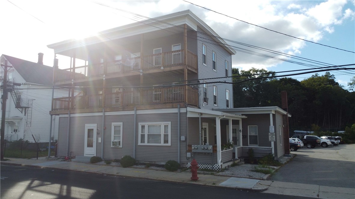47 Transit Street Woonsocket, RI 02895 - Photo 23 of 33 Gallery Image 23