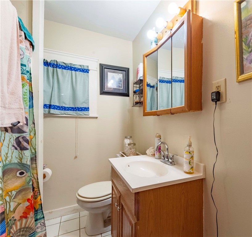 47 Transit Street Woonsocket, RI 02895 - Photo 10 of 33 Gallery Image 10
