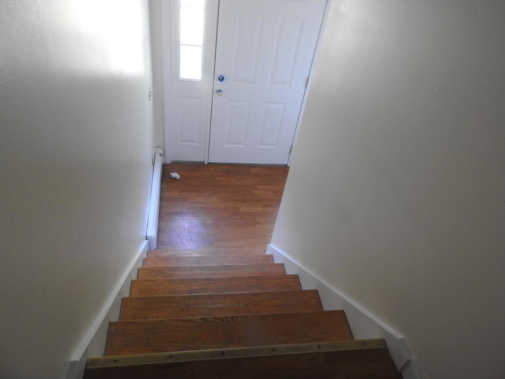 23 Colby Road Kingston, NH 03848 - Photo 4 of 20