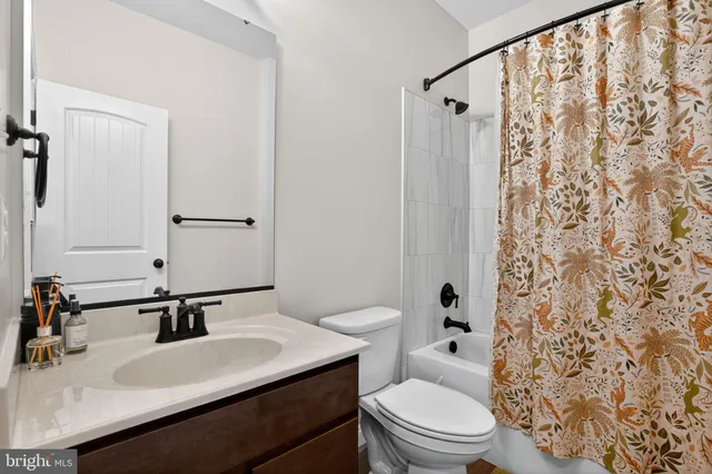 $1,200 | 7986 Benjamin Stoddert Court, La Plata, MD 20646