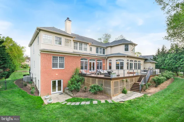 $2,995,000 | 11724 Gainsborough Road, Potomac, MD 20854
