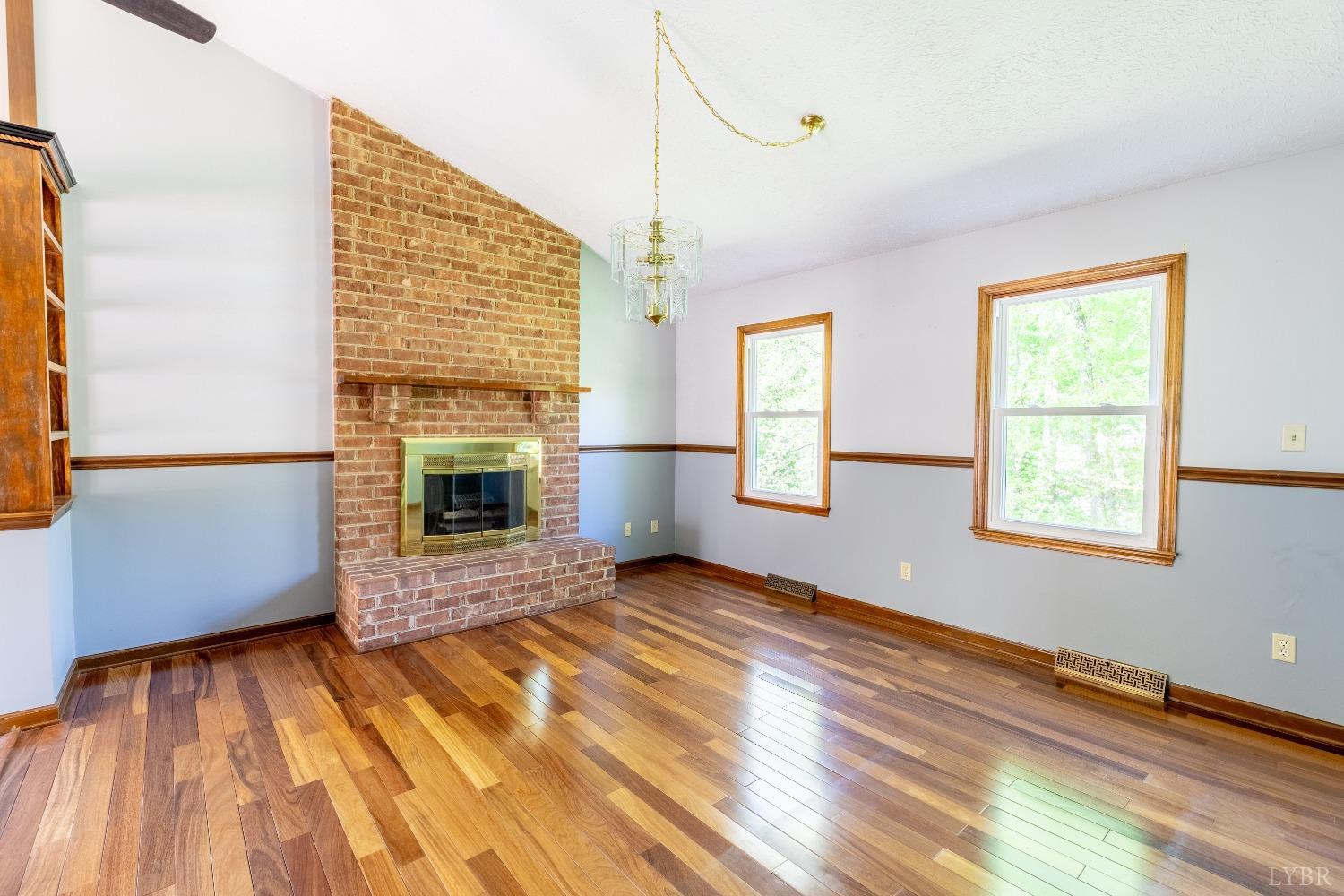 701 Kings Road Lynchburg, VA 24503 - Photo 3 of 34 Gallery Image 3