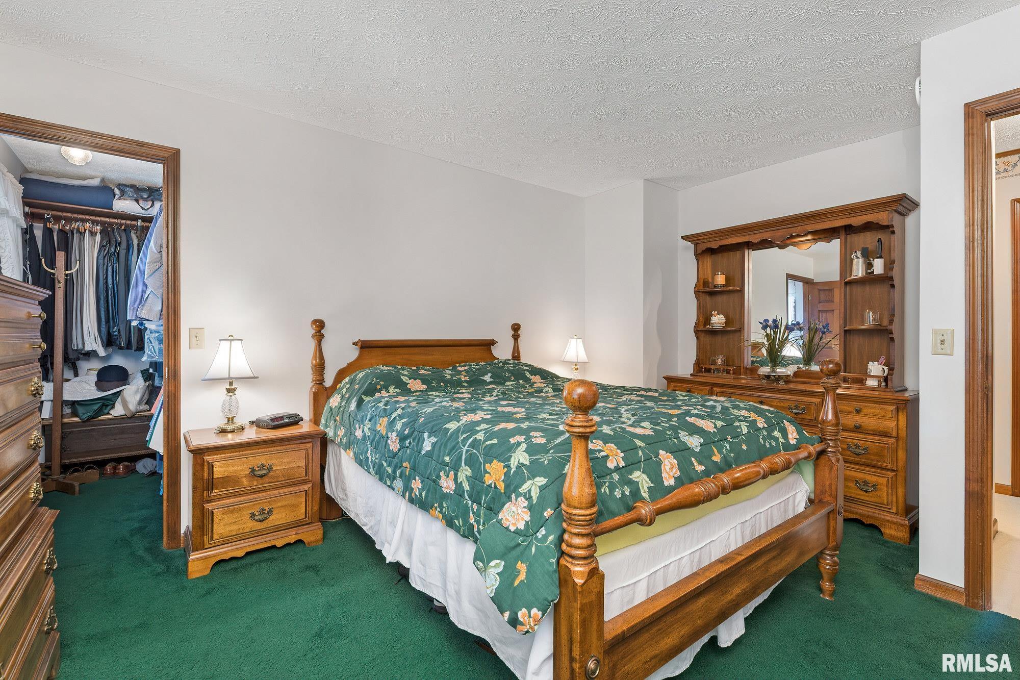 6595 James Road Bettendorf, IA 52722 - Photo 27 of 46 Gallery Image 27