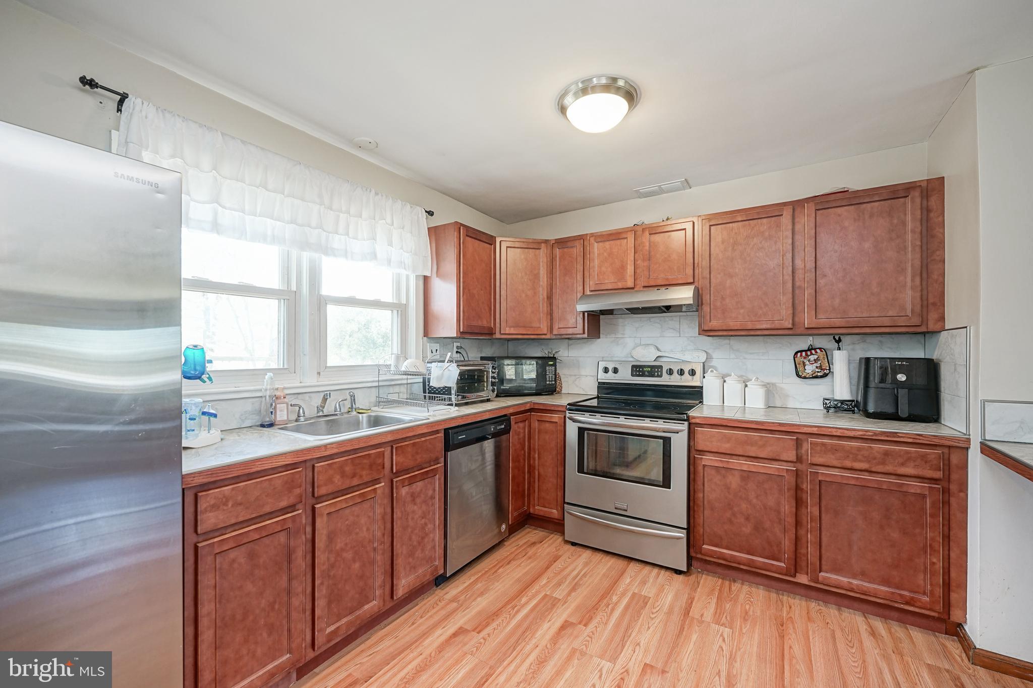 2057 Blue Bell Road Williamstown, NJ 08094 - Photo 8 of 28 Gallery Image 8