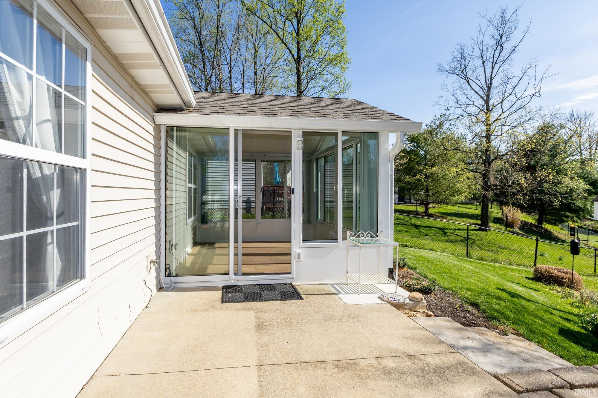 408 Wylie Farm Road Bloomington, IN 47401 - Photo 6 of 36