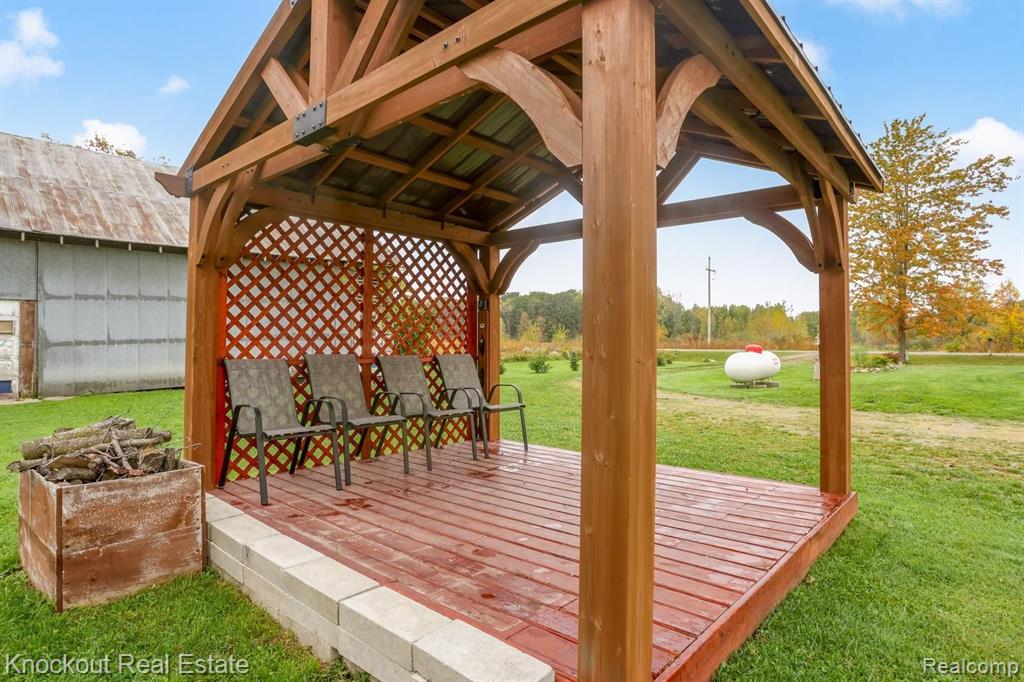 3239 Crockett Road Beaverton, MI 48612 - Photo 39 of 57