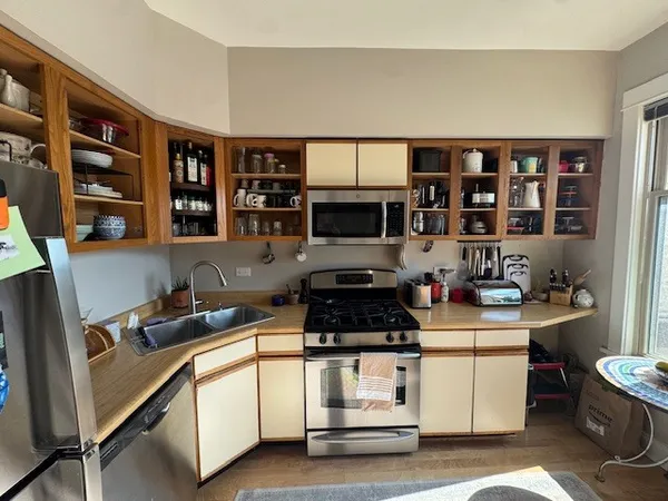 $995,000 | 3041 West Fullerton Avenue, Chicago, IL 60647