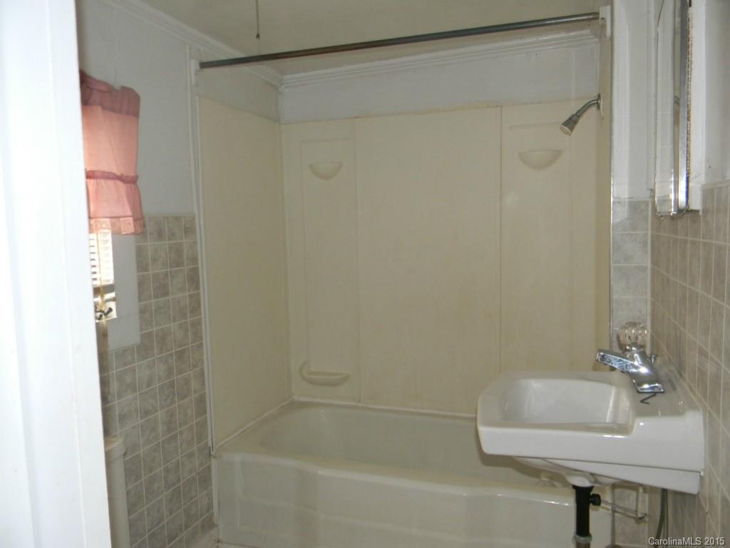 723 Bringle Ferry Road Salisbury, NC 28144 - Photo 10 of 18 Gallery Image 10