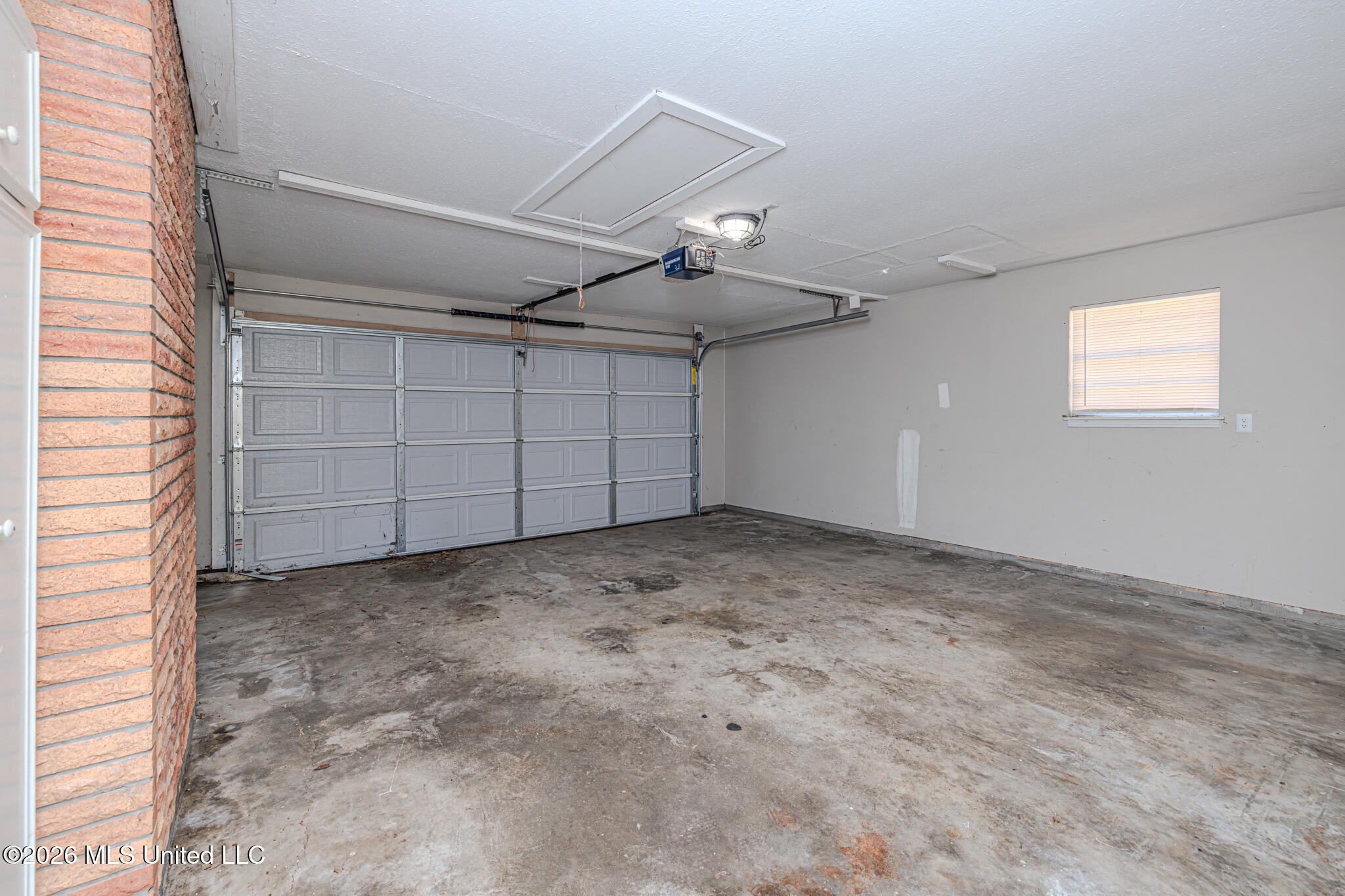 1212 Springdale Drive Jackson, MS 39211 - Photo 28 of 33 1R4A7001