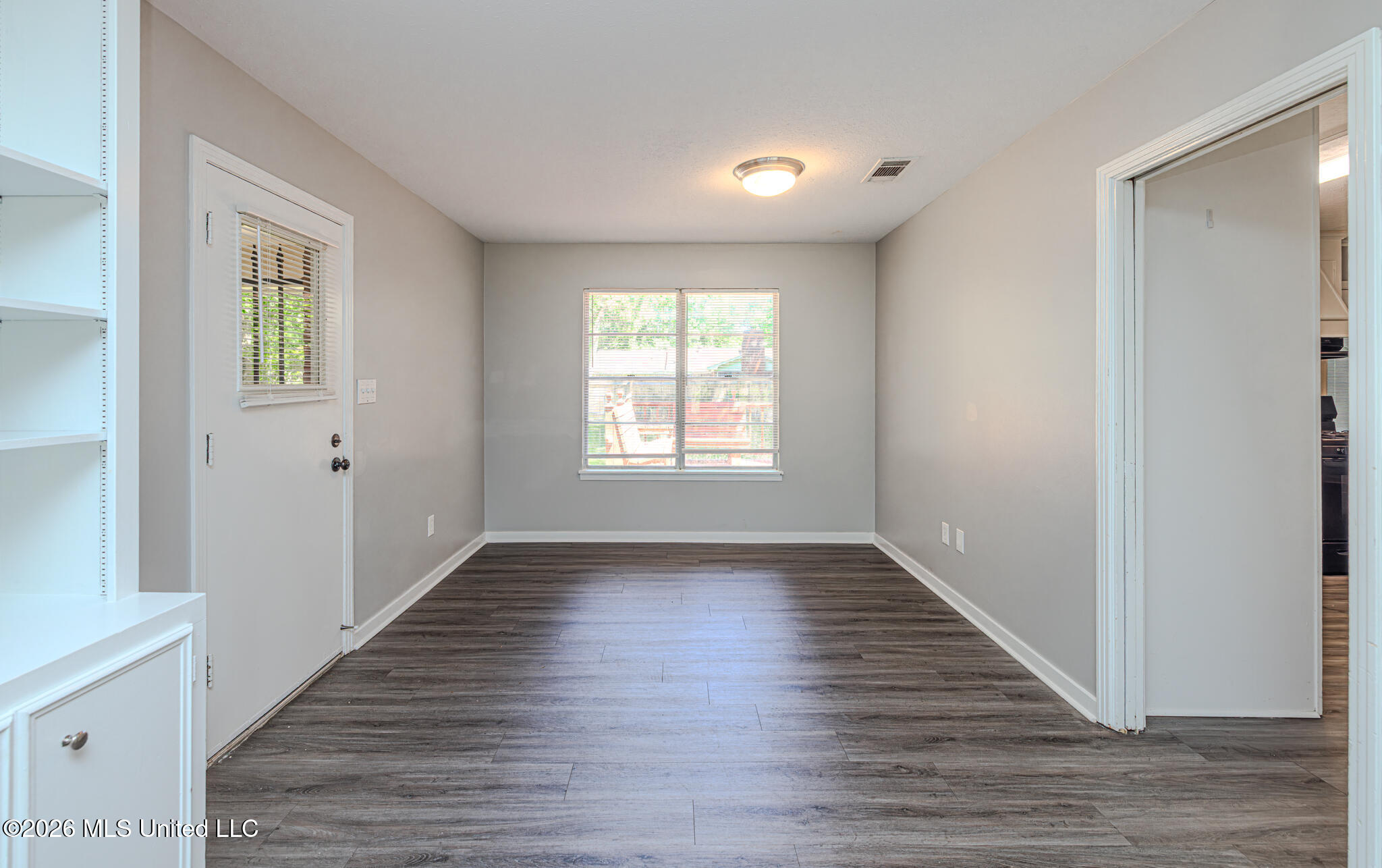 1212 Springdale Drive Jackson, MS 39211 - Photo 10 of 33 1R4A7000