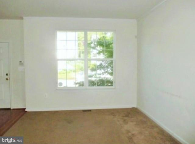 15622 Gilpin Mews Lane Brandywine, MD 20613 - Photo 2 of 17 Living Room
