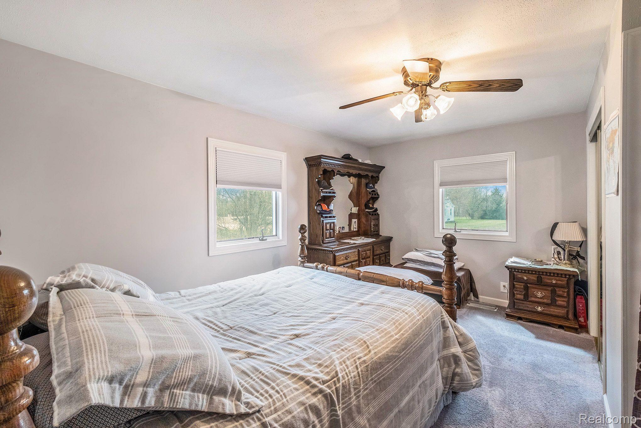 5263 Wakefield Road Grand Blanc, MI 48439 - Photo 6 of 11 Gallery Image 6