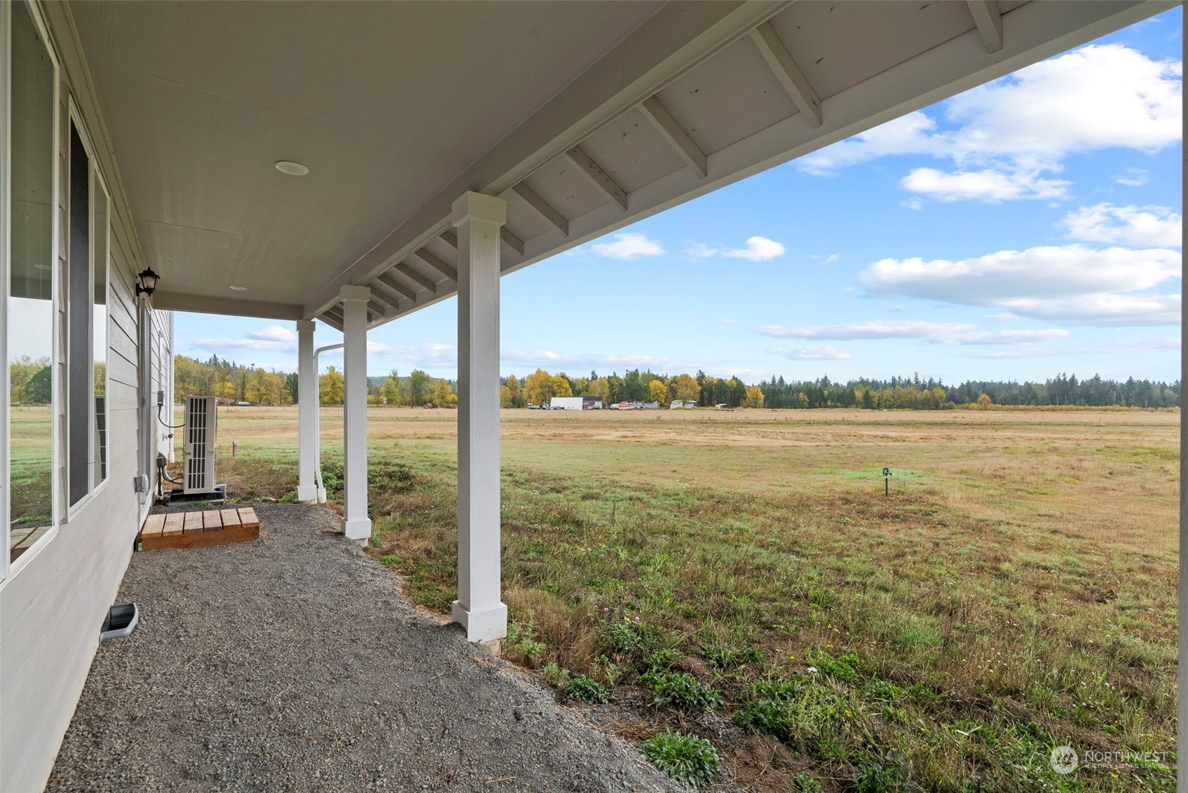 607 Tauscher Road Chehalis, WA 98532 - Photo 24 of 25 a view of a ocean from a balcony