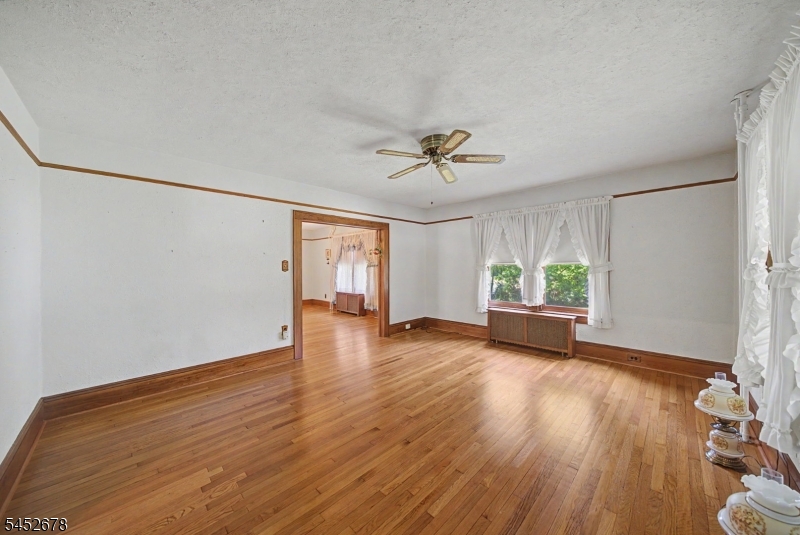 203 Johnsonburg Road Andover, NJ 07821 - Photo 6 of 37 Gallery Image 6