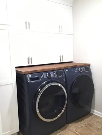 a close view of utility room and utility room