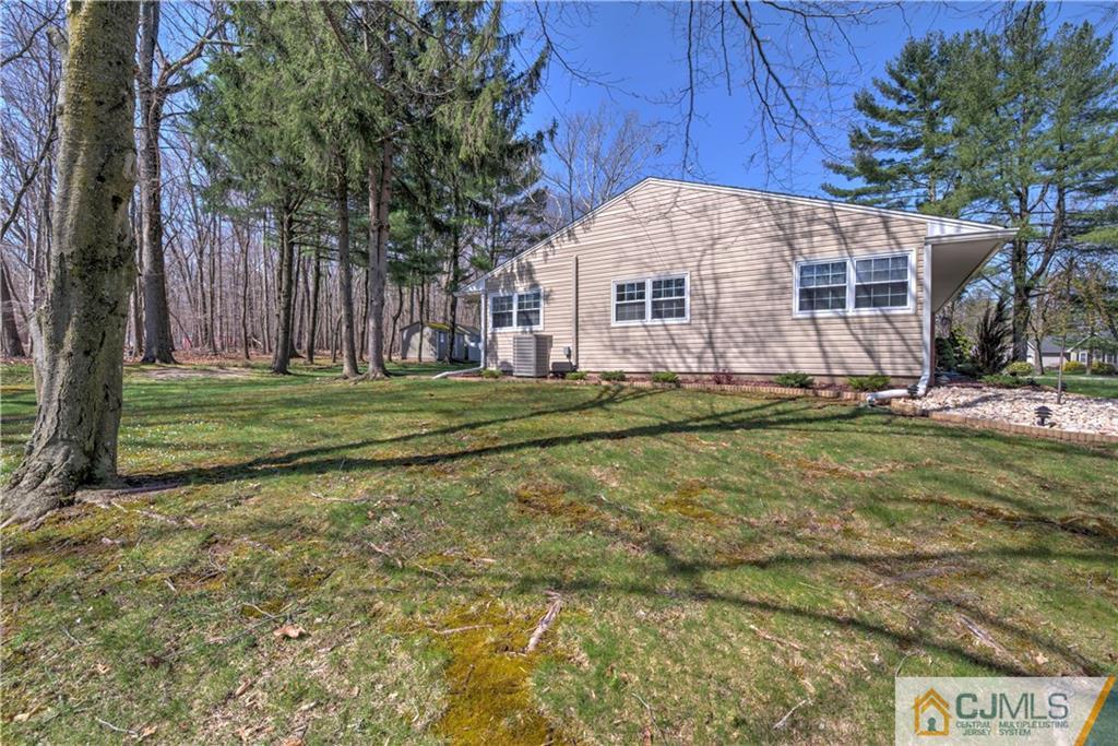 2 Wheeler Road Kendall Park, NJ 08824 - Photo 21 of 24 Gallery Image 21