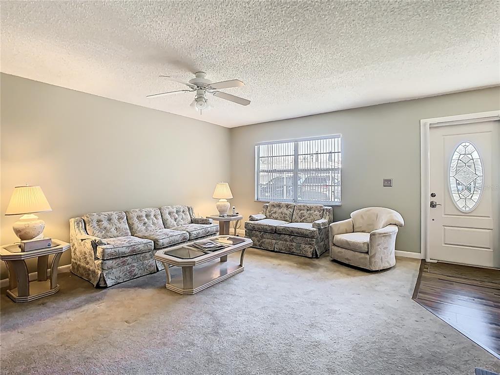 11917 Bayonet Lane, Unit 11917 New Port Richey, FL 34654 - Photo 4 of 57