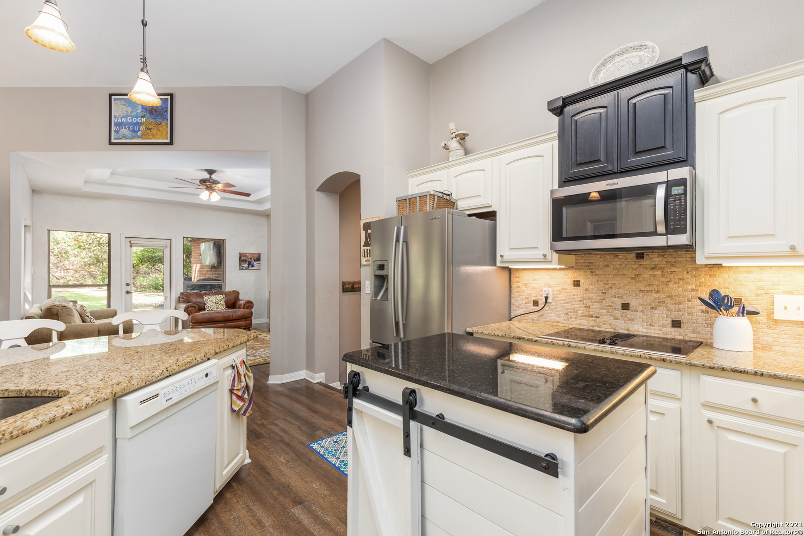 28902 Chartwell Lane Fair Oaks Ranch, TX 78015 - Photo 18 of 33 Gallery Image 18