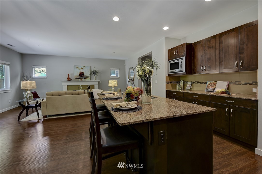15790 Southeast 164th Place Renton, WA 98058 - Photo 12 of 28 Gallery Image 12