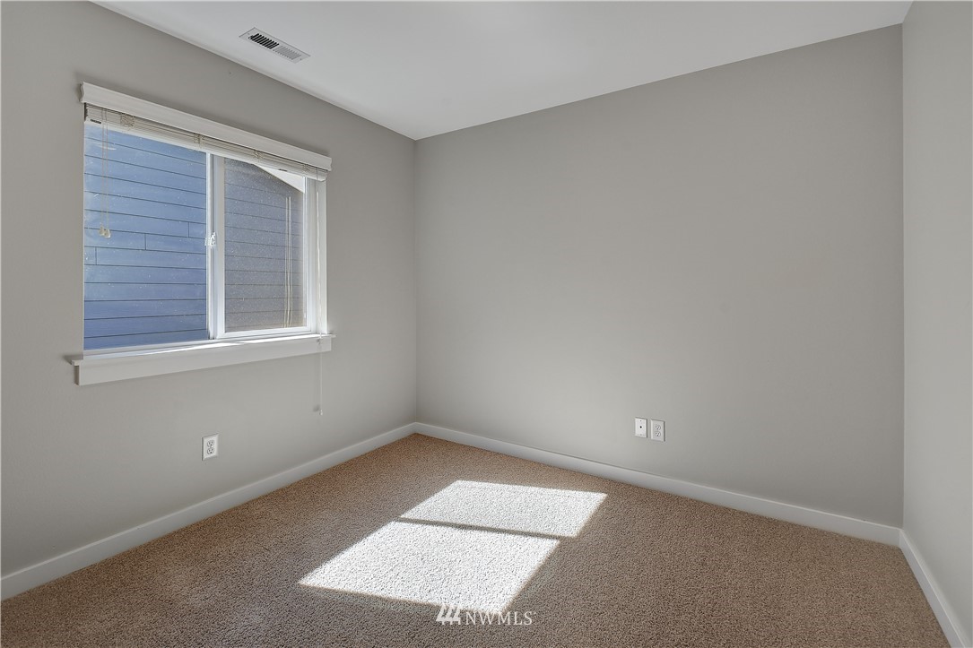 15790 Southeast 164th Place Renton, WA 98058 - Photo 22 of 28 Gallery Image 22