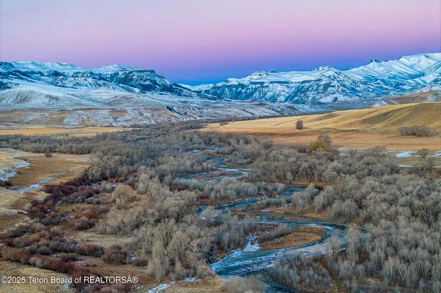 $52,800,000 | 20 A Road 5Ru, Meeteetse, WY 82433