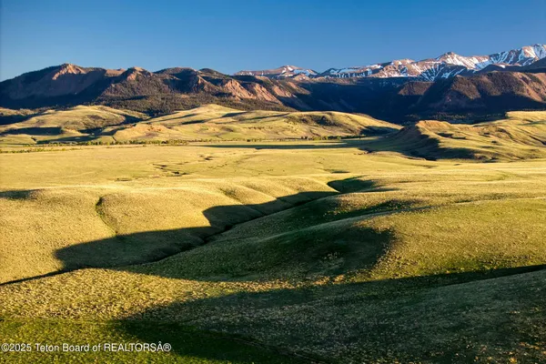 $52,800,000 | 20 A Road 5Ru, Meeteetse, WY 82433