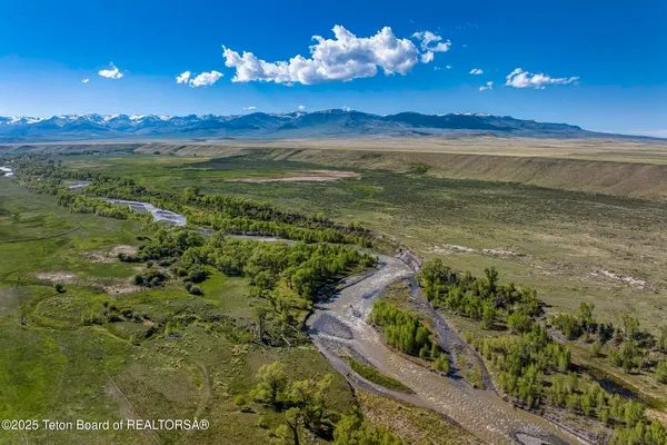 $52,800,000 | 20 A Road 5Ru, Meeteetse, WY 82433