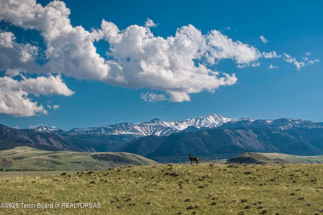 $52,800,000 | 20 A Road 5Ru, Meeteetse, WY 82433