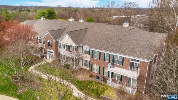 $510,000 | 703 4 Seasons Drive, Wayne, NJ 07470