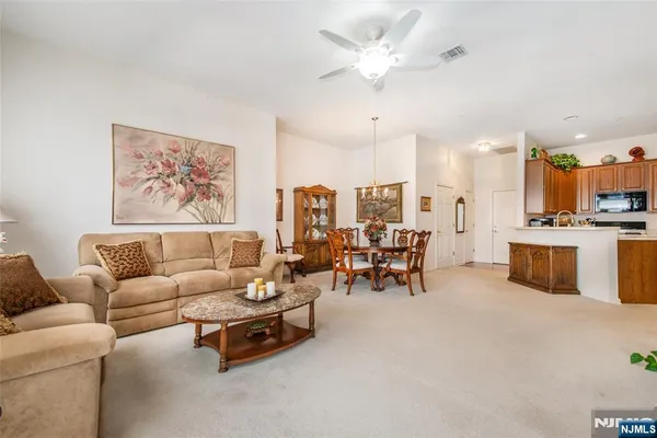 $510,000 | 703 4 Seasons Drive, Wayne, NJ 07470