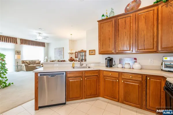 $510,000 | 703 4 Seasons Drive, Wayne, NJ 07470