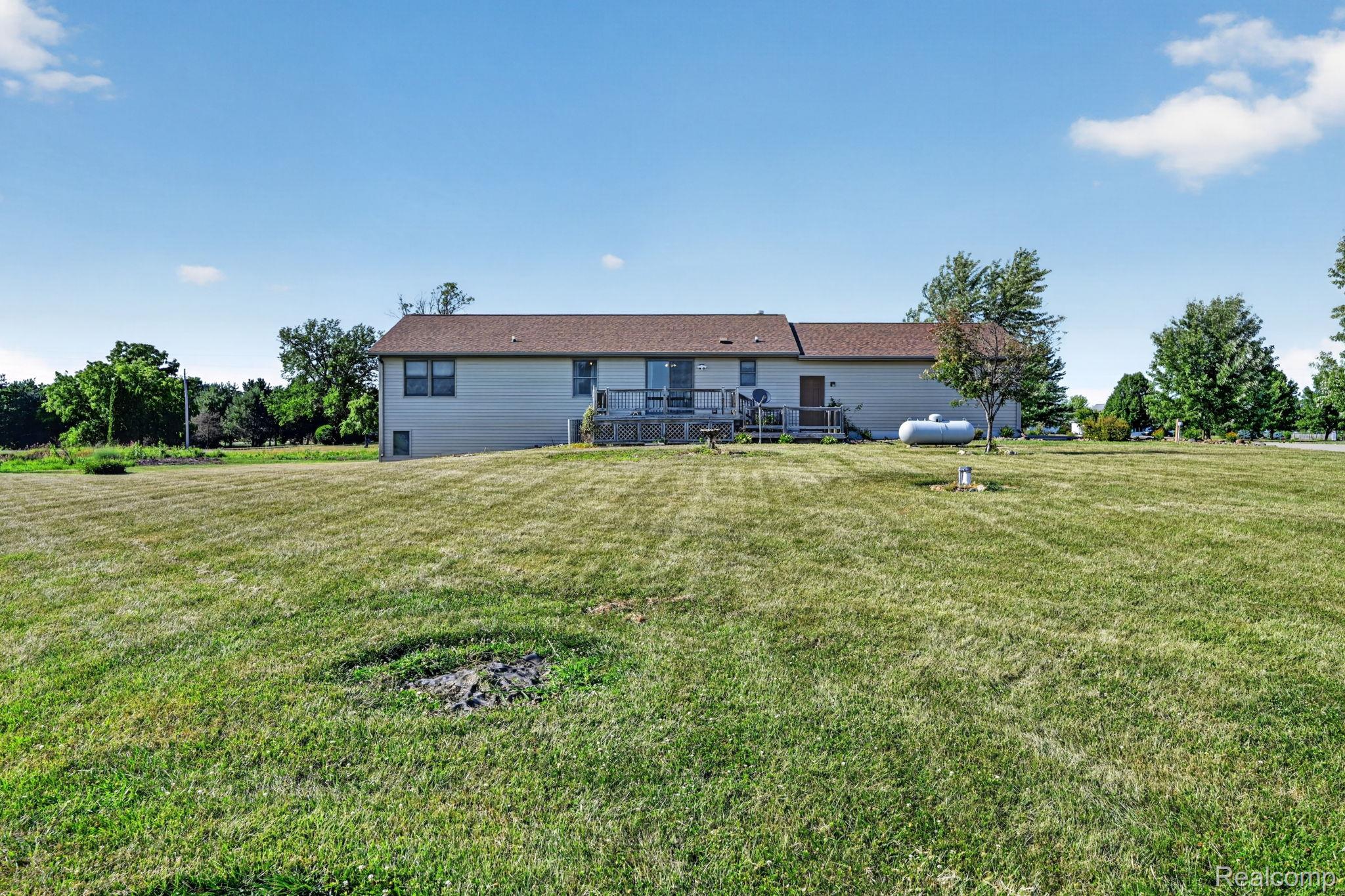 9889 Ditch Road Chesaning, MI 48616 - Photo 57 of 71 58-web-or-mls-DSC_8903.jpg
