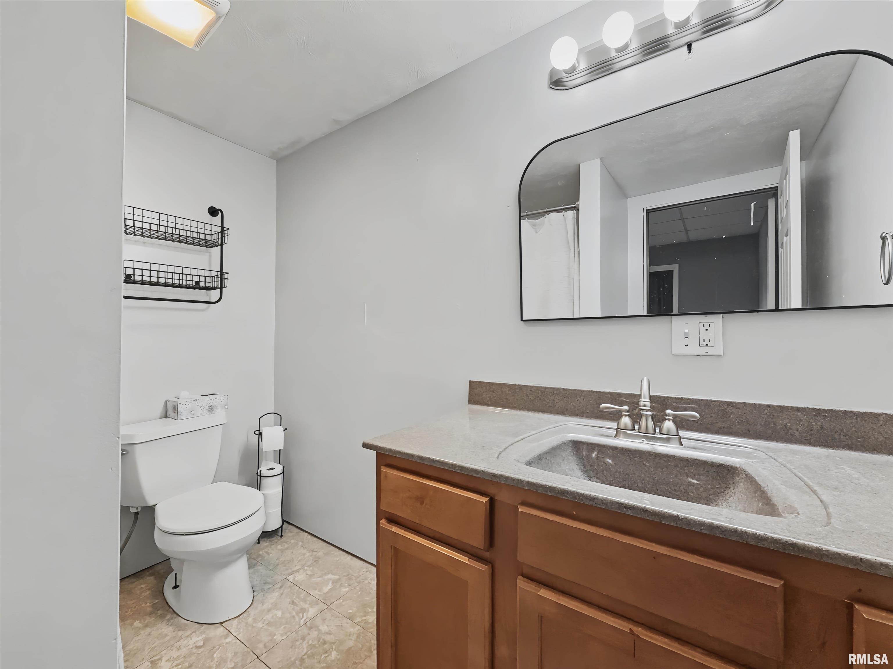 1005 West Stotlar Street Herrin, IL 62948 - Photo 18 of 28