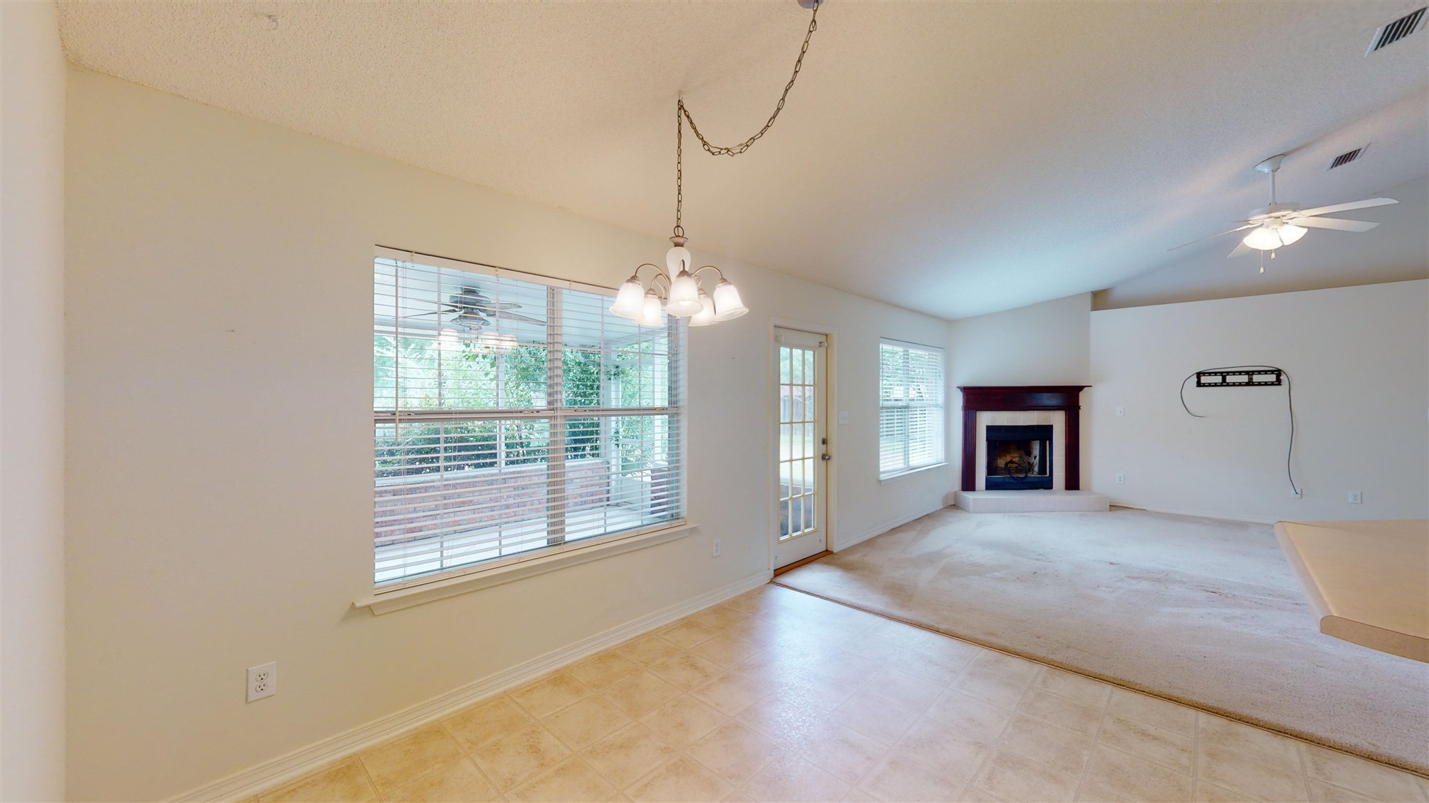 24136 Goldenrod Lane Elberta, AL 36530 - Photo 8 of 22