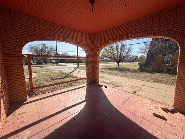 $35,000 | 317 North 13th Street, Memphis, TX 79245