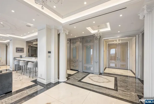 $2,888,000 | 1512 Palisade Avenue, Unit 20ARPH, Fort Lee, NJ 07024