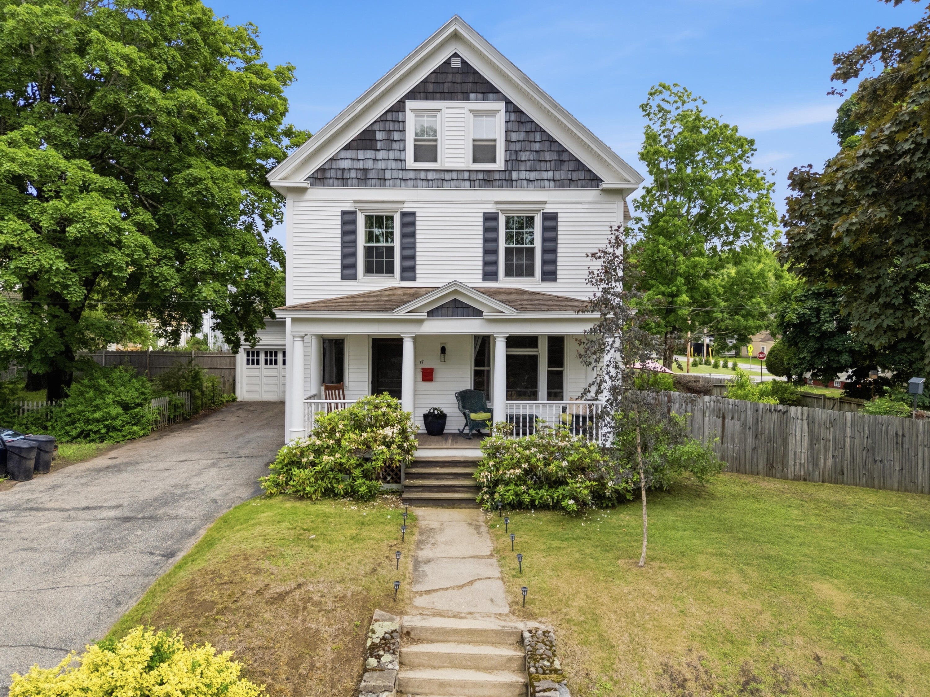17 Addison Street Lisbon, ME 04252 - Photo 6 of 71 photos_high_resolution_17_Addison_St_101