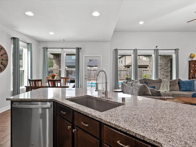 $525,000 | 3325 Boxwood Forest Court, Conroe, TX 77301