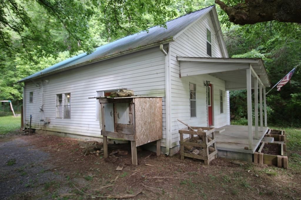 651 Lane Hollow Road Sevierville, TN 37876 - Photo 4 of 23 Gallery Image 4