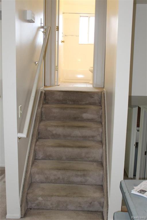 3759 Dearborn Avenue Rochester Hills, MI 48309 - Photo 18 of 33
