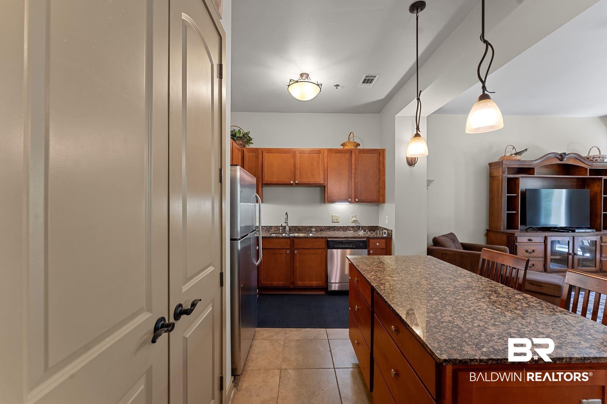 1430 Regency Road, Unit D103 Gulf Shores, AL 36542 - Photo 5 of 36
