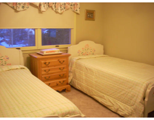 131 Newport Road Hull, MA 02045 - Photo 15 of 24 Gallery Image 15
