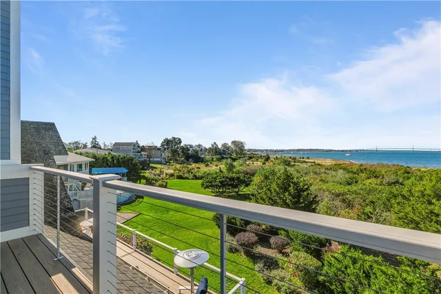 $3,000,000 | 1350 Anthony Road, Portsmouth, RI 02871